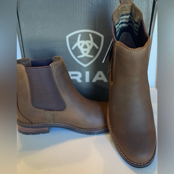 NIB ARIAT WOMENS WEXFORD WATERPROOF LEATHER WEATHERED BROWN CHELSEA BOOTS SZ 8 - Picture 2 of 15